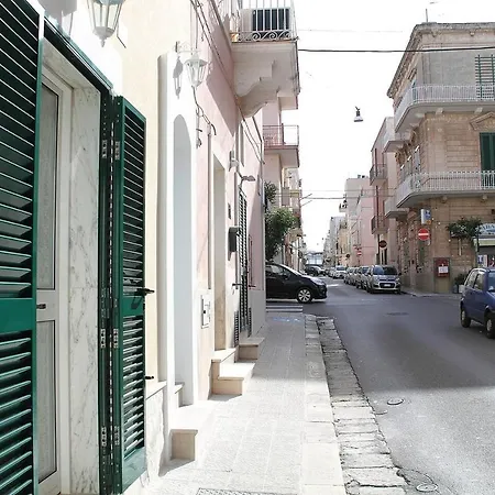 Casa Donnalby Apartment Monopoli Exterior photo