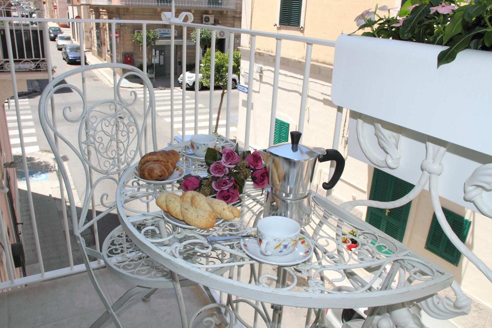Casa Donnalby Apartment Monopoli